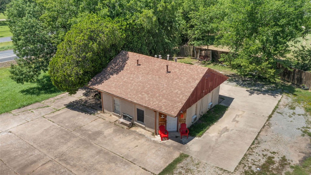 2070 N Us Highway 69 Denison TX 75020