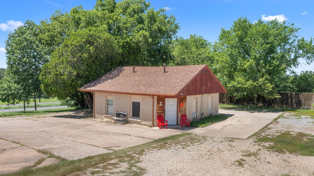 2070 N Us Highway 69 Denison TX 75020