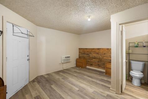 2070 N Us Highway 69 Denison TX 75020