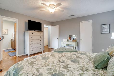 5011 Ledgestone Drive Fort Worth TX 76132