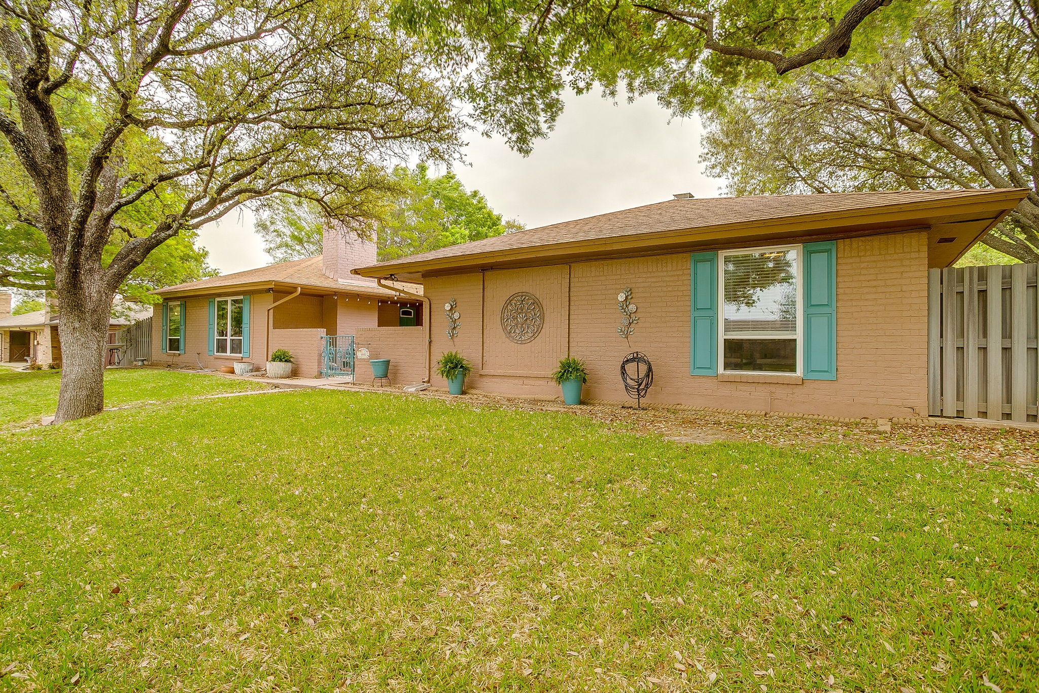 5011 Ledgestone Drive Fort Worth TX 76132