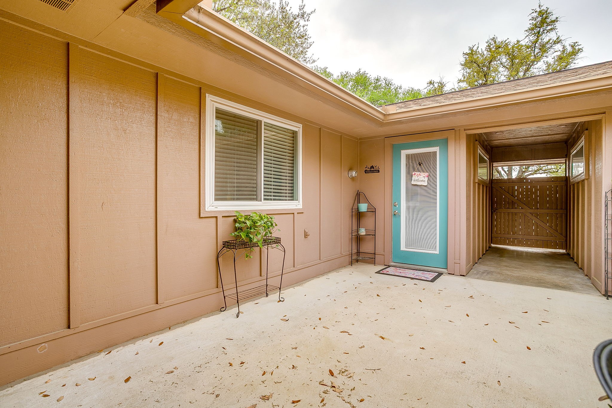 5011 Ledgestone Drive Fort Worth TX 76132
