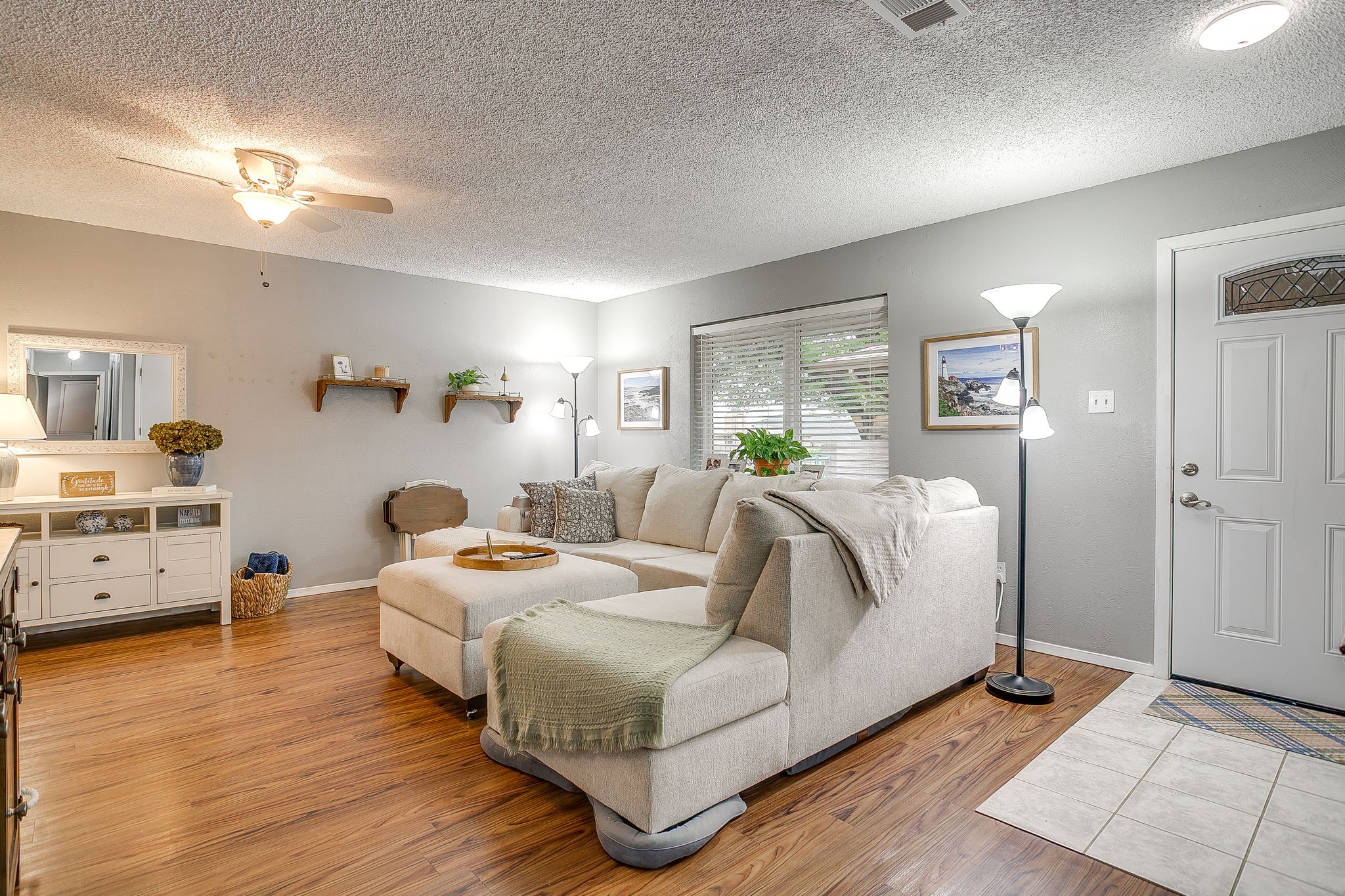 5011 Ledgestone Drive Fort Worth TX 76132
