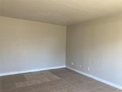 2423 Limestone Drive Arlington TX 76014