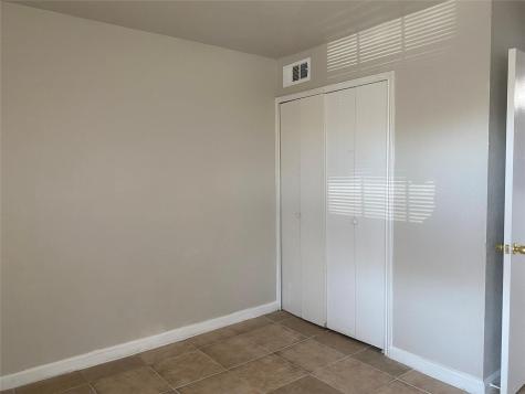 2423 Limestone Drive Arlington TX 76014