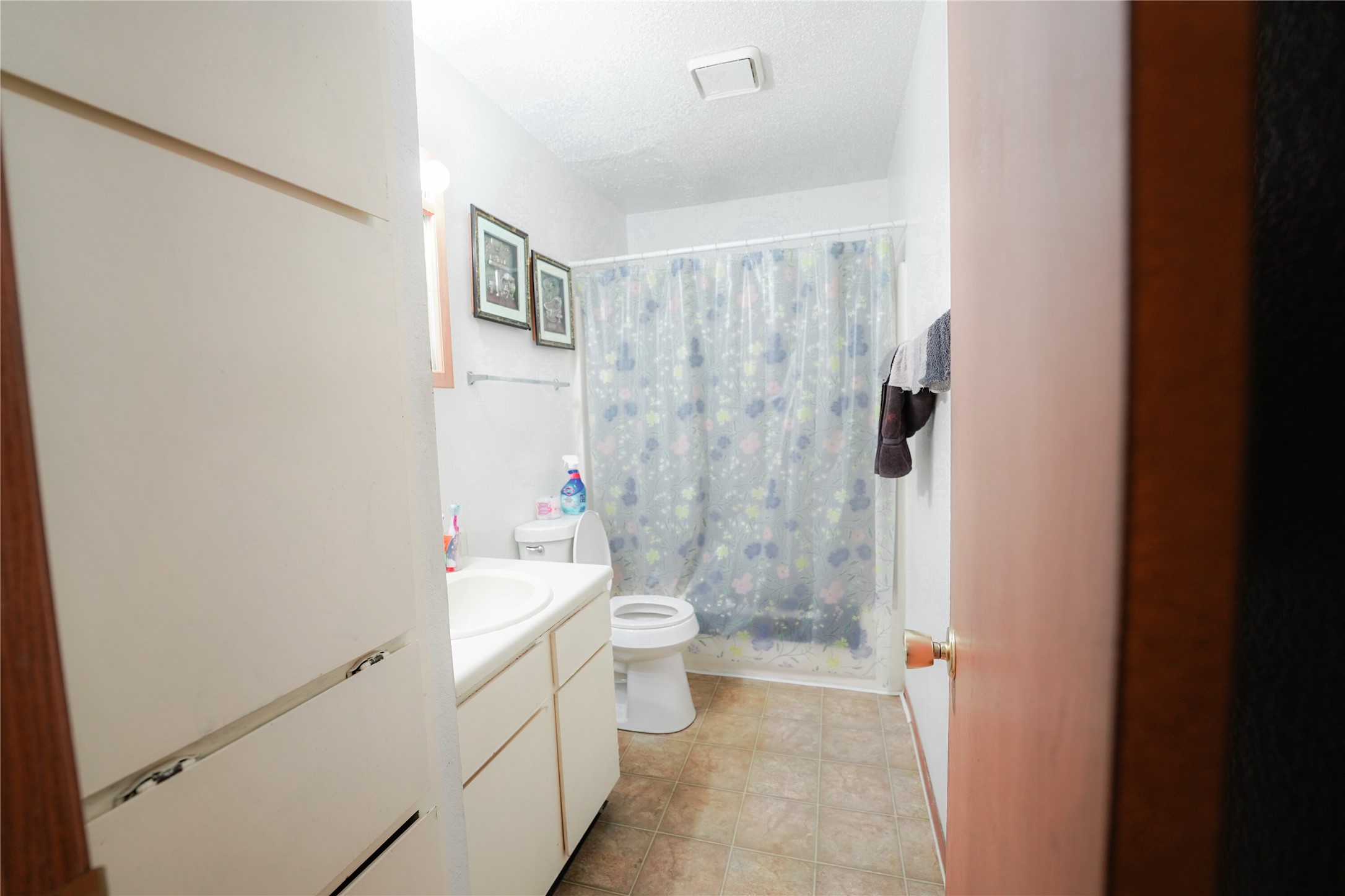 104 N Heights Drive Crowley TX 76036