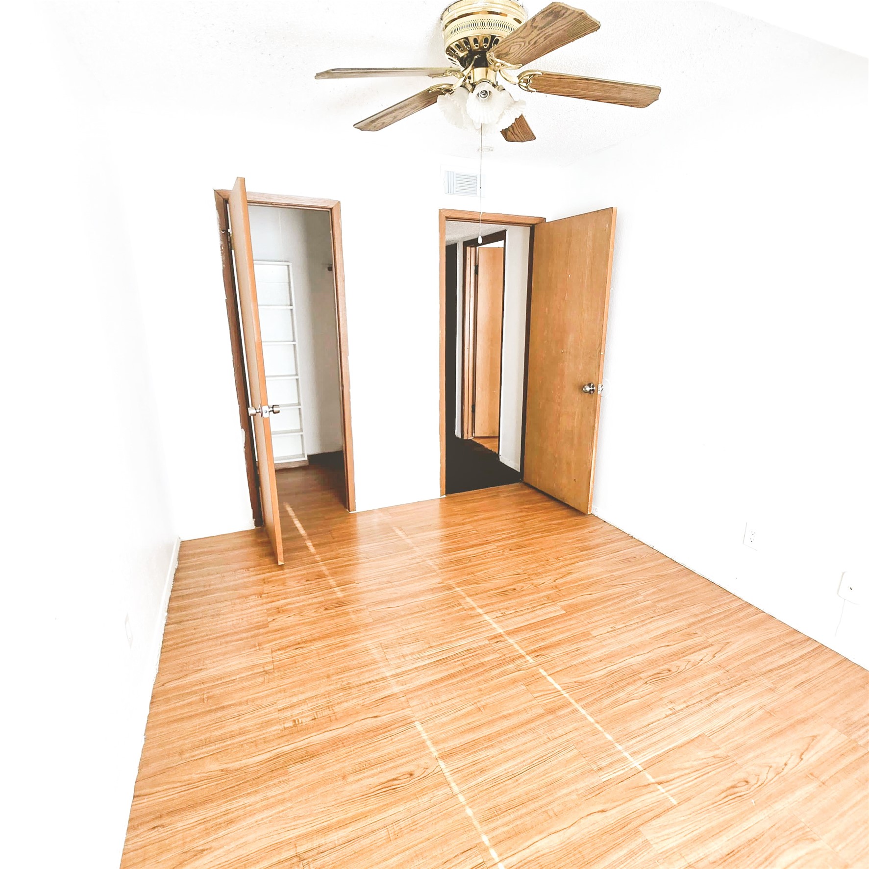 104 N Heights Drive Crowley TX 76036