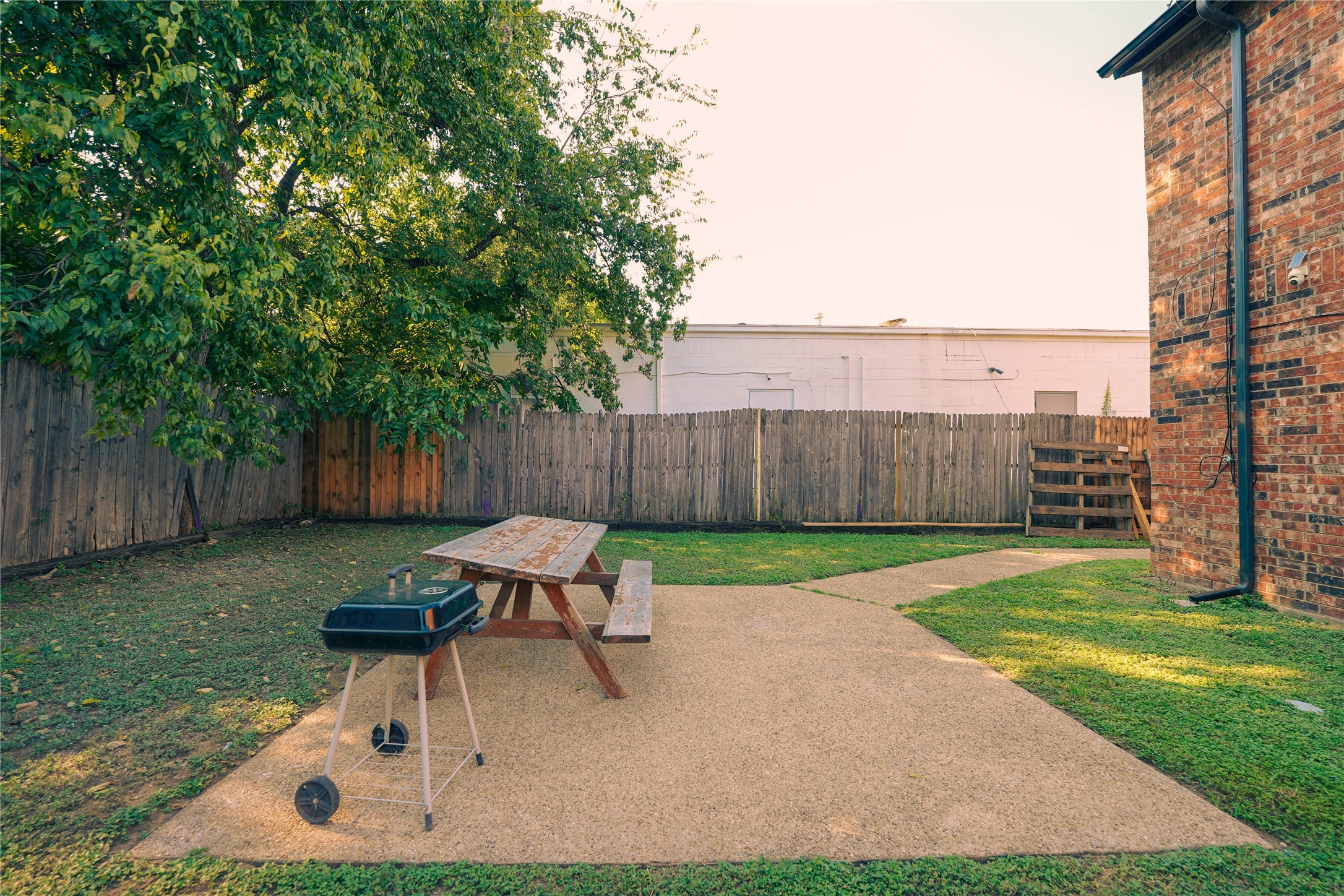 104 N Heights Drive Crowley TX 76036