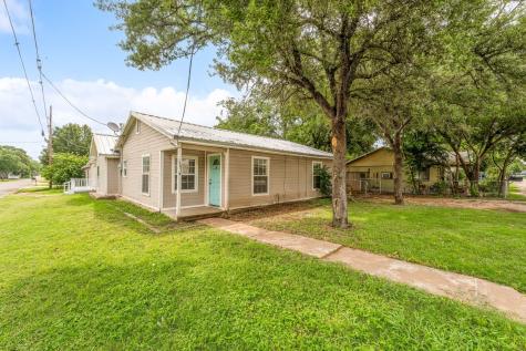 1391 N Paddock Street Stephenville TX 76401