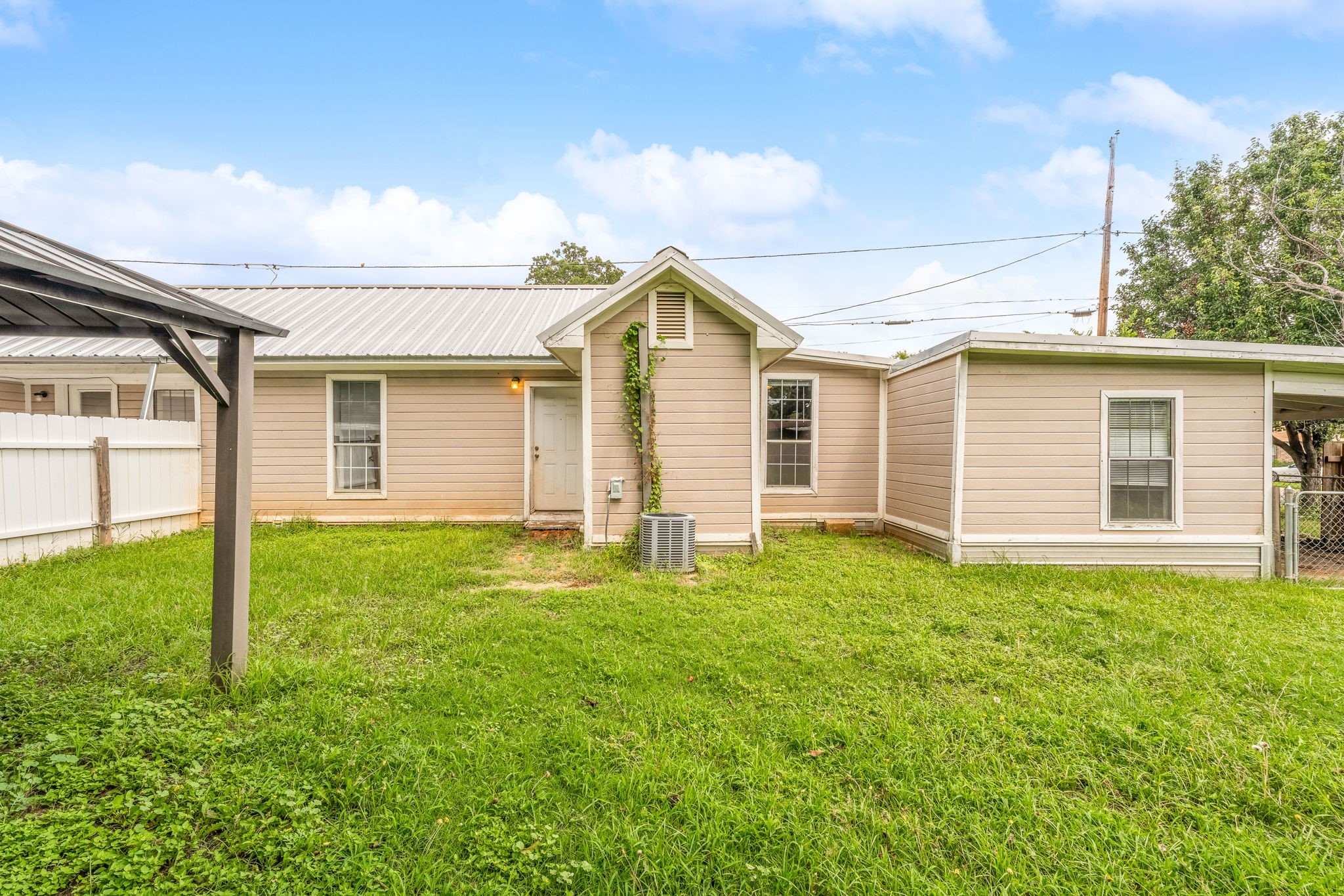 1391 N Paddock Street Stephenville TX 76401