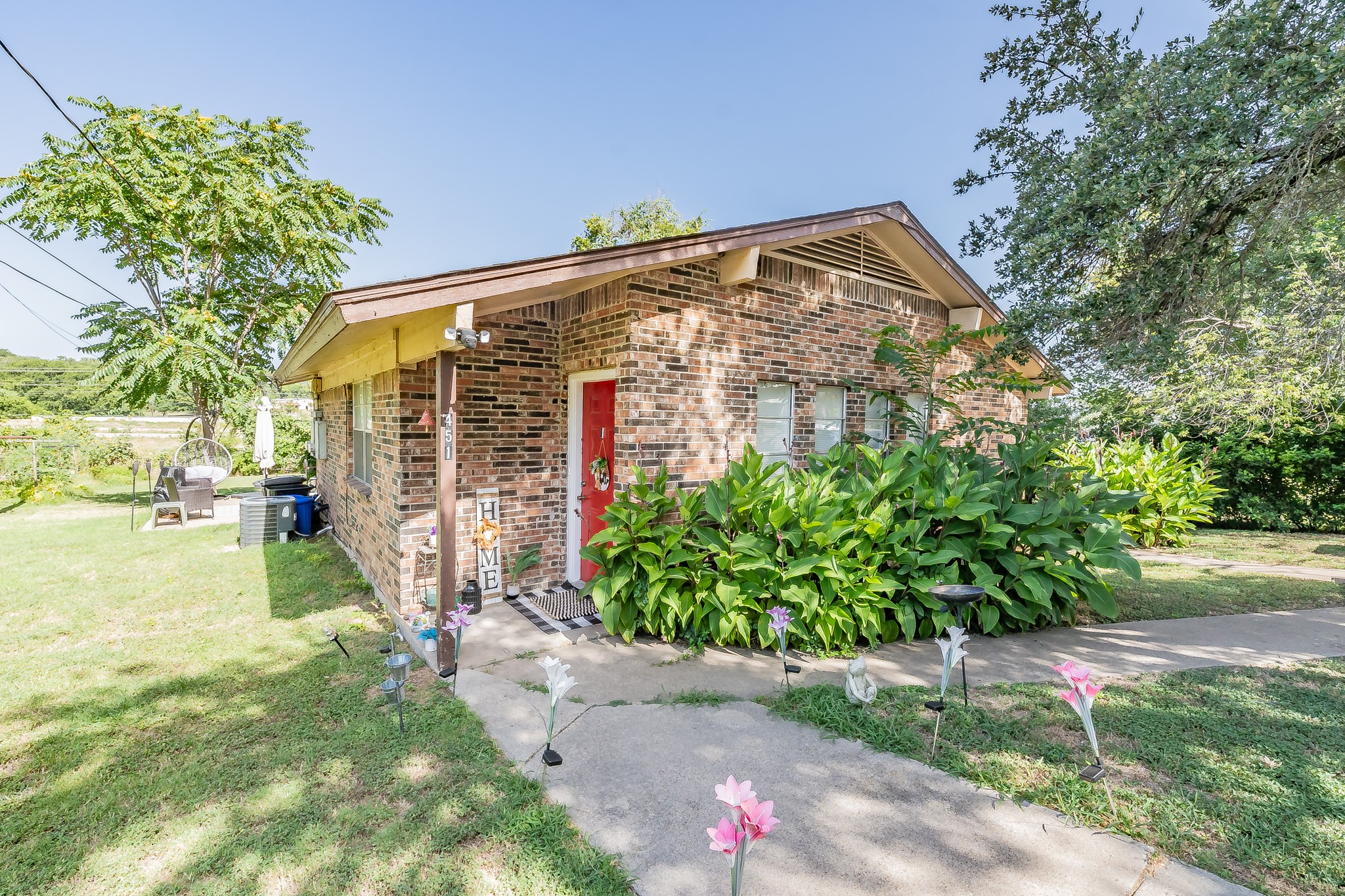 451 Wilshire Avenue Azle TX 76020