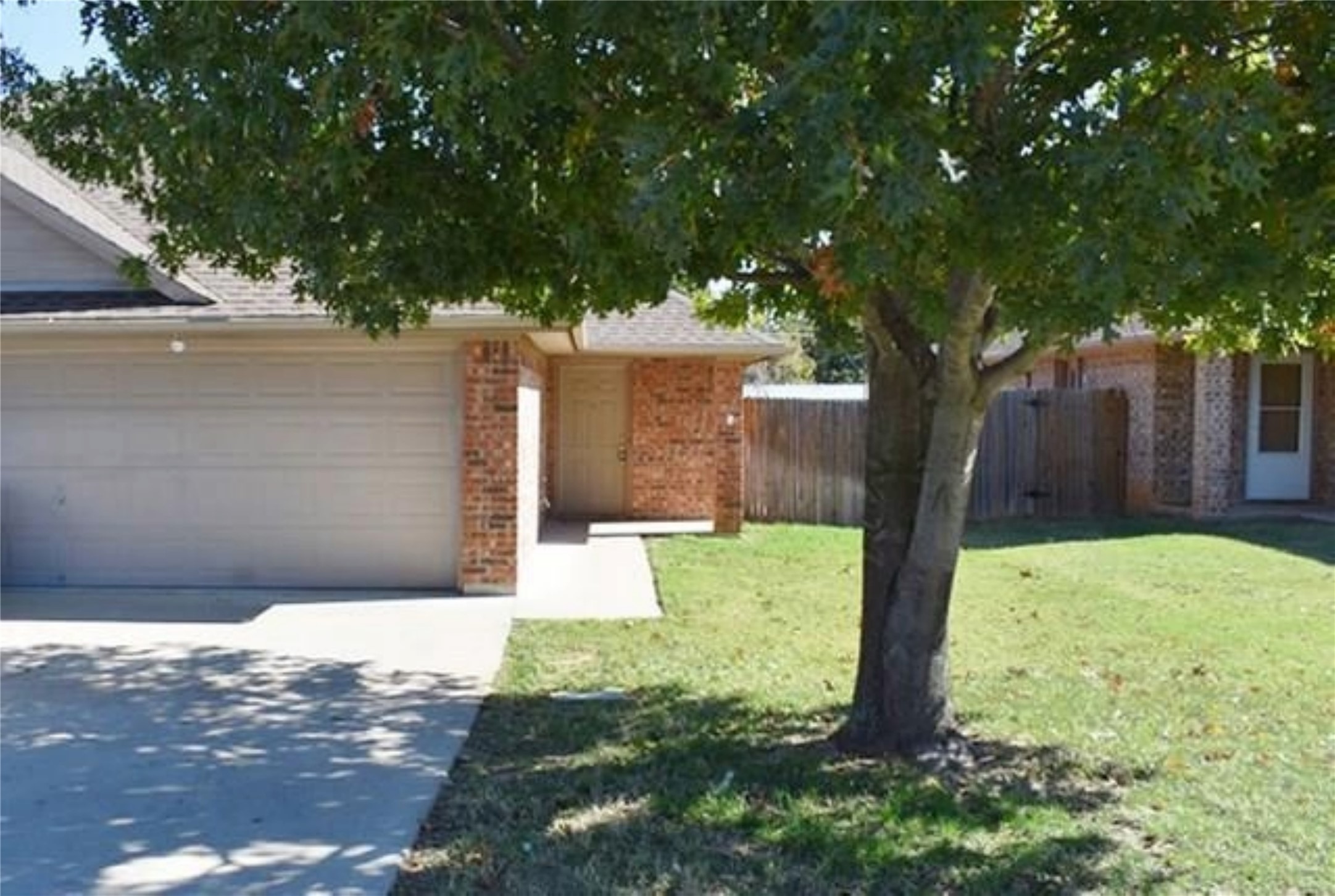 756-752 Stribling Circle Azle TX 76020