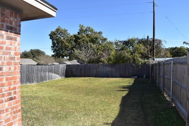 756-752 Stribling Circle Azle TX 76020
