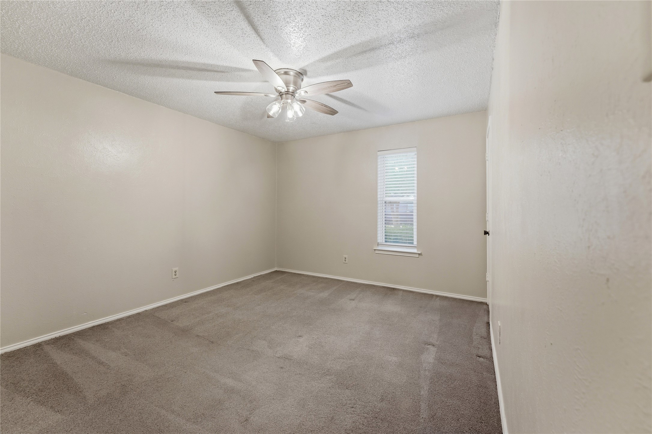 1729 Jenkins Lane Glenn Heights TX 75154