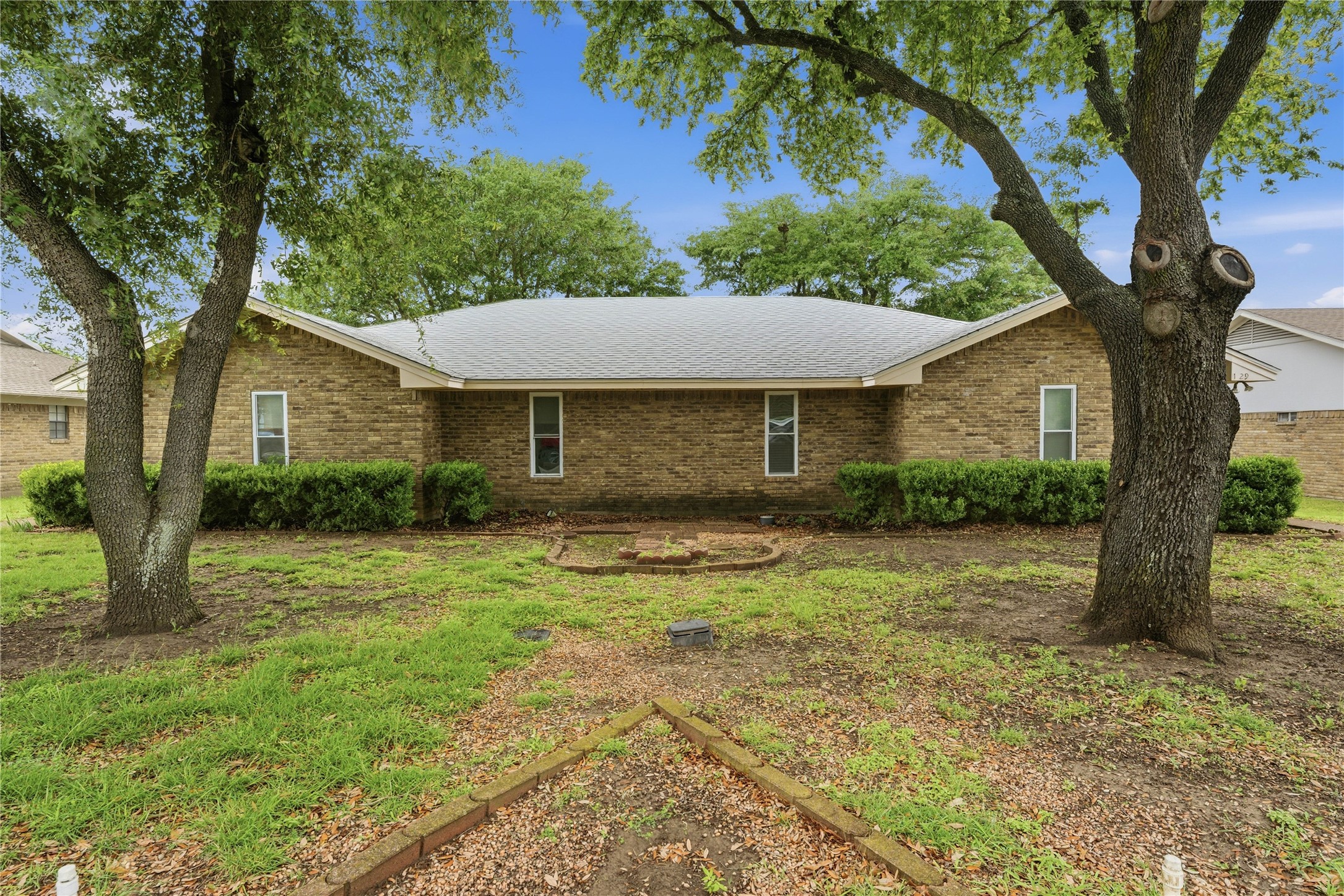 1729 Jenkins Lane Glenn Heights TX 75154
