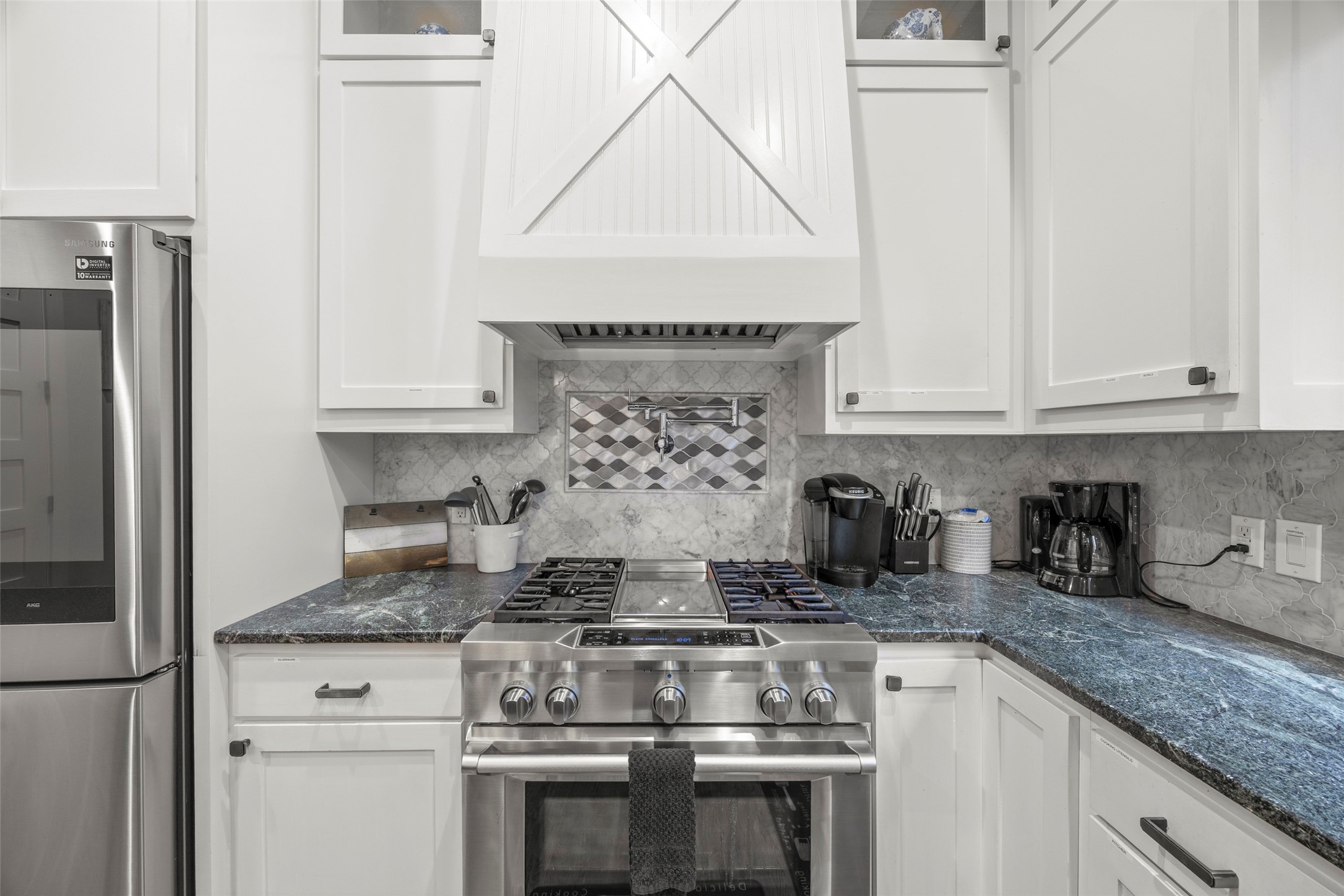 2009/2011 N Prairie Avenue Dallas TX 75204
