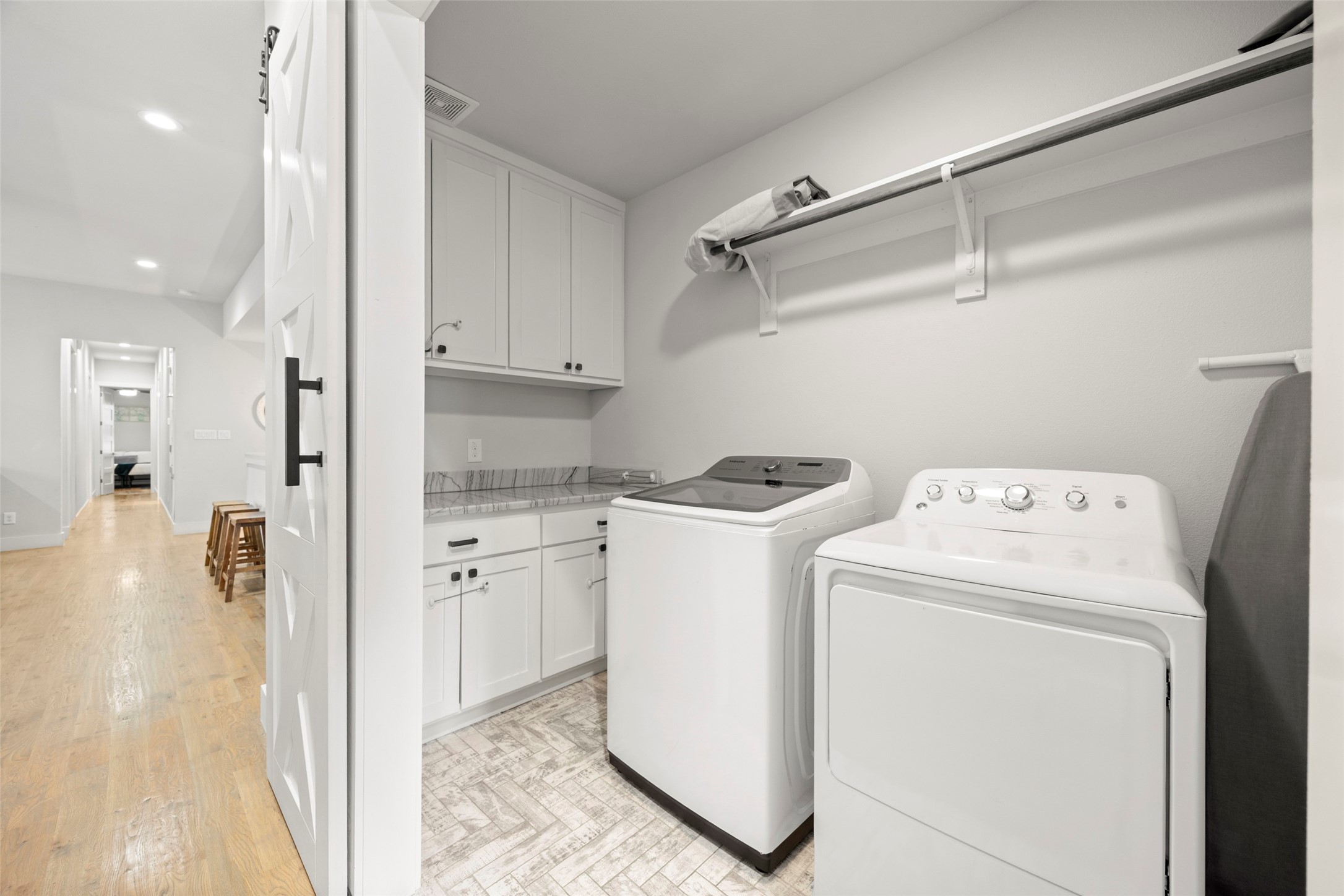2009/2011 N Prairie Avenue Dallas TX 75204