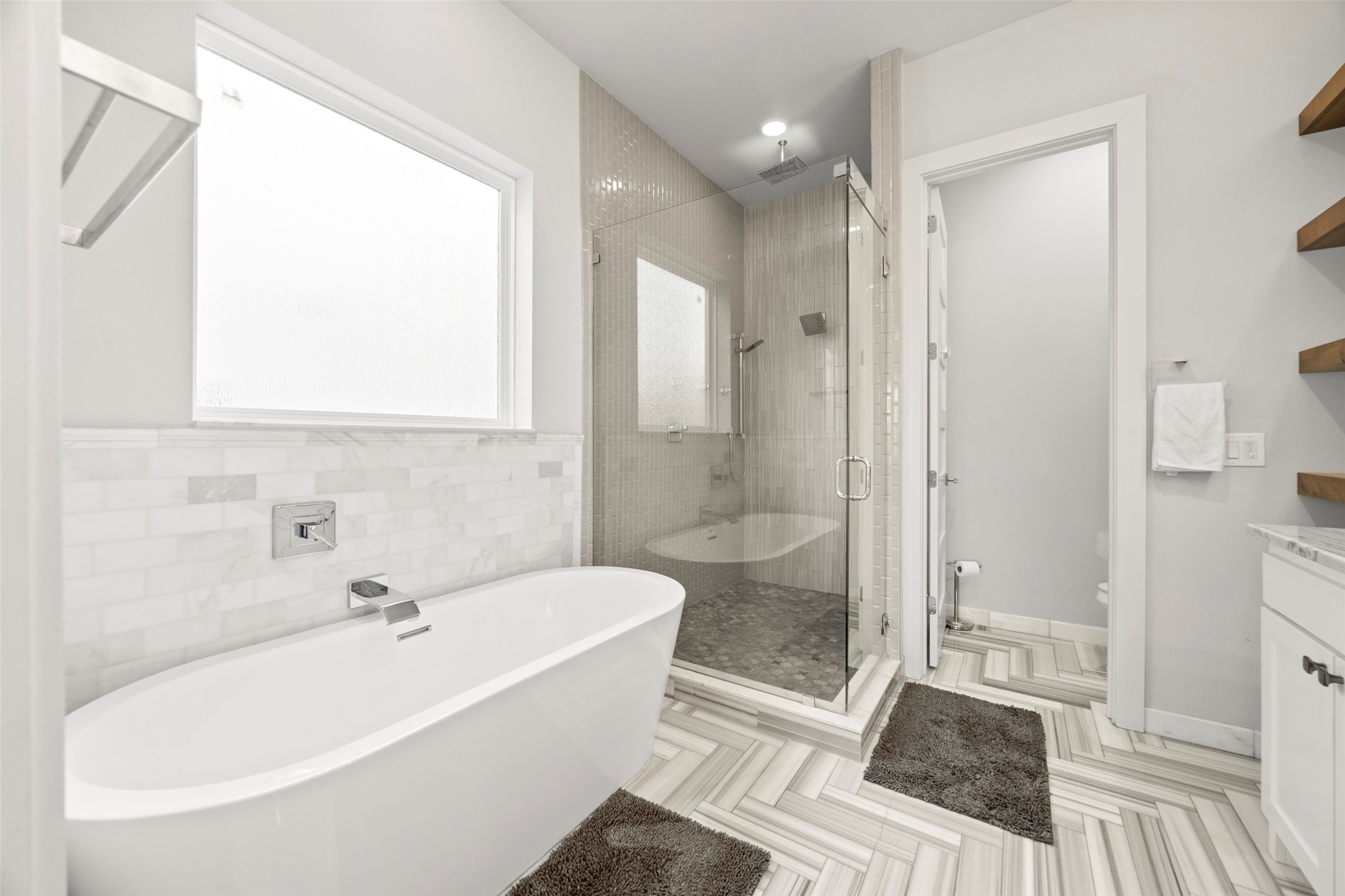 2009/2011 N Prairie Avenue Dallas TX 75204