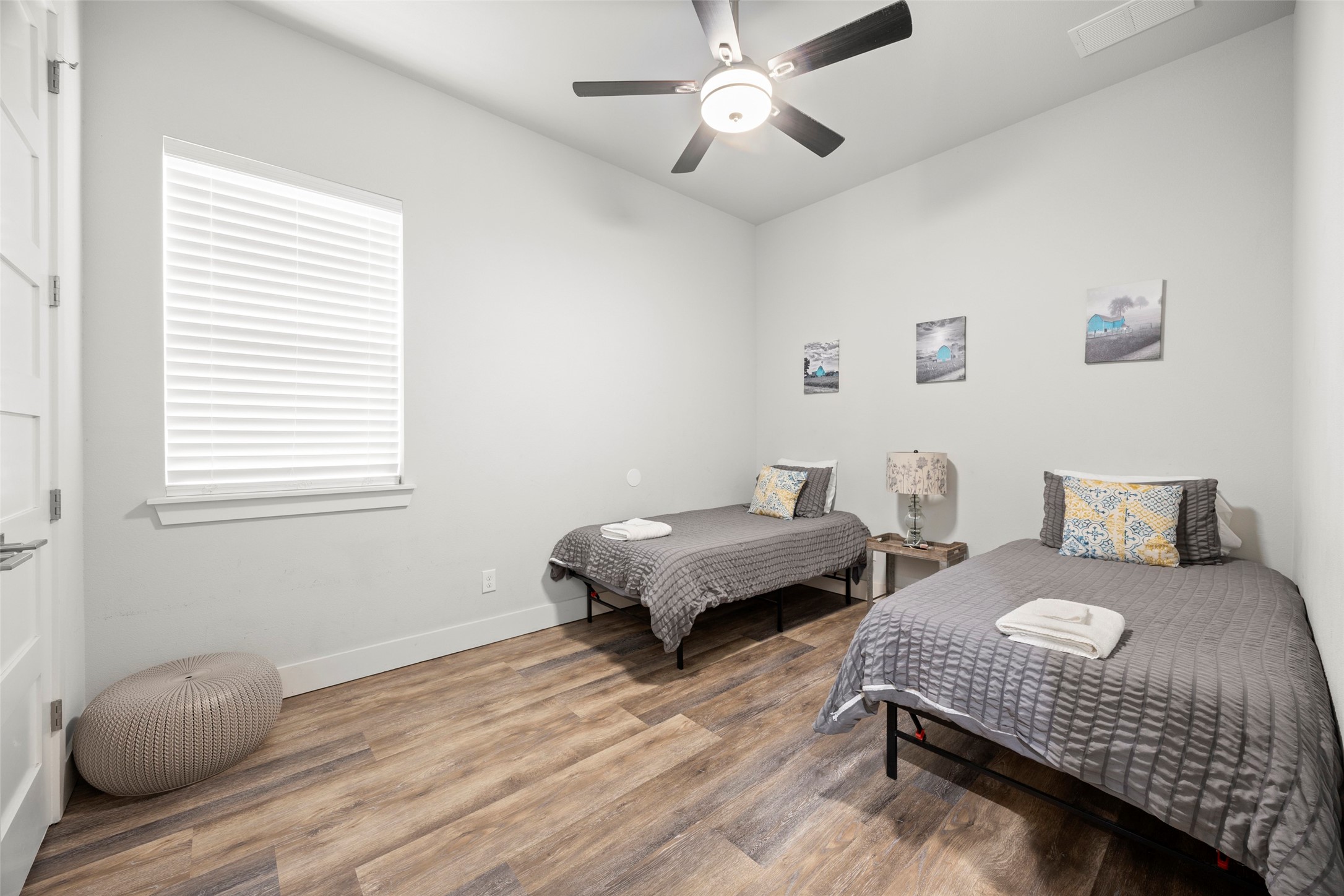 2009/2011 N Prairie Avenue Dallas TX 75204
