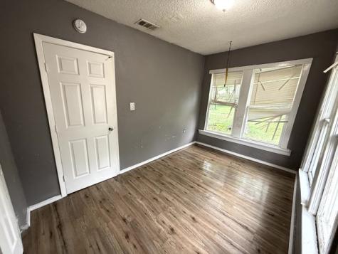 2115 Hurley Avenue Fort Worth TX 76110