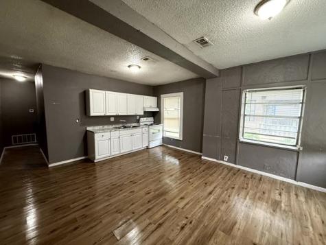2115 Hurley Avenue Fort Worth TX 76110