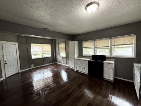 2115 Hurley Avenue Fort Worth TX 76110