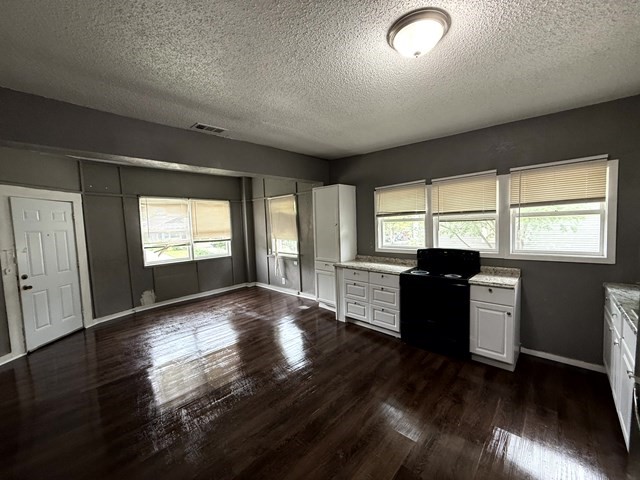 2115 Hurley Avenue Fort Worth TX 76110