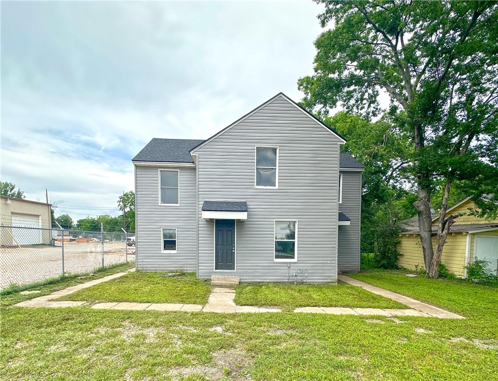 1312 S 30th Street Waco TX 76711