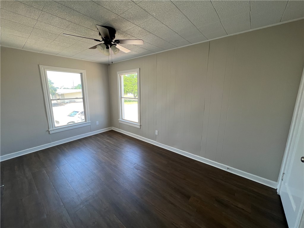 1312 S 30th Street Waco TX 76711