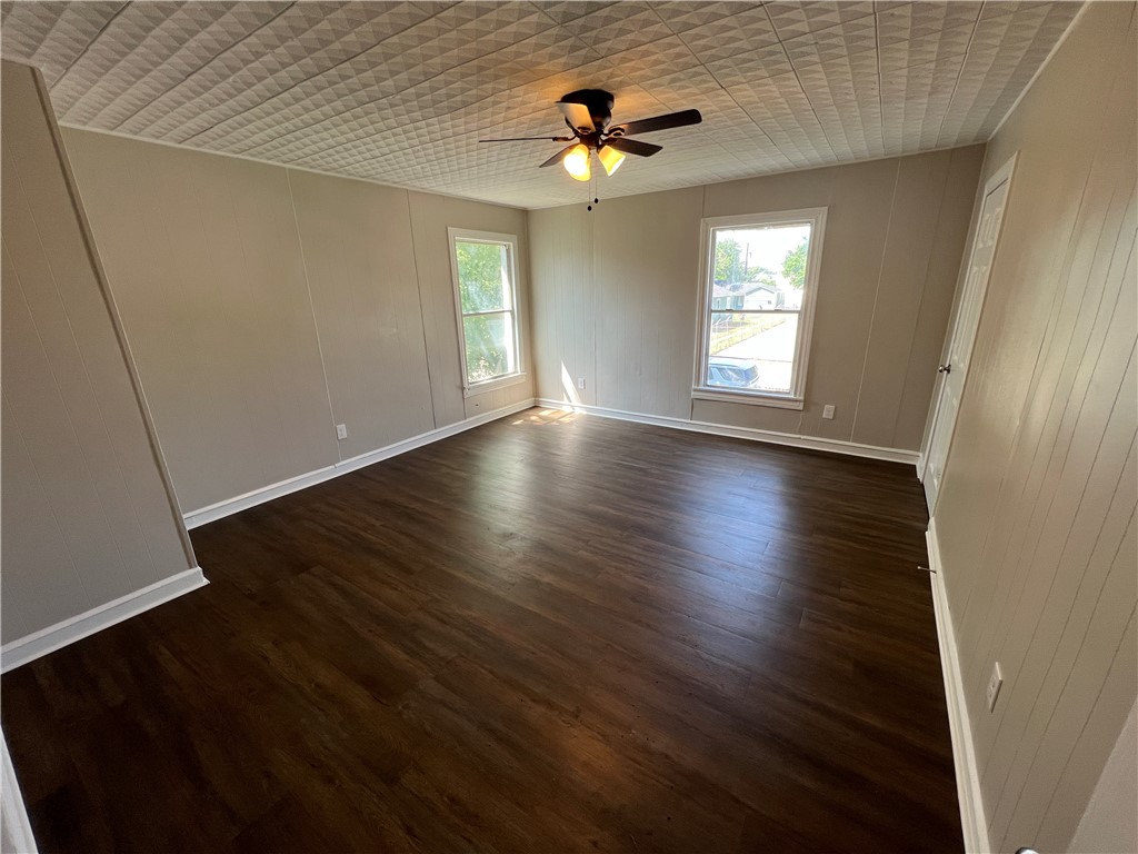 1312 S 30th Street Waco TX 76711