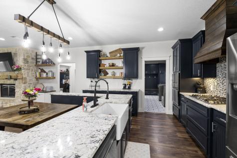 137 County Road 3351 Paradise TX 76073