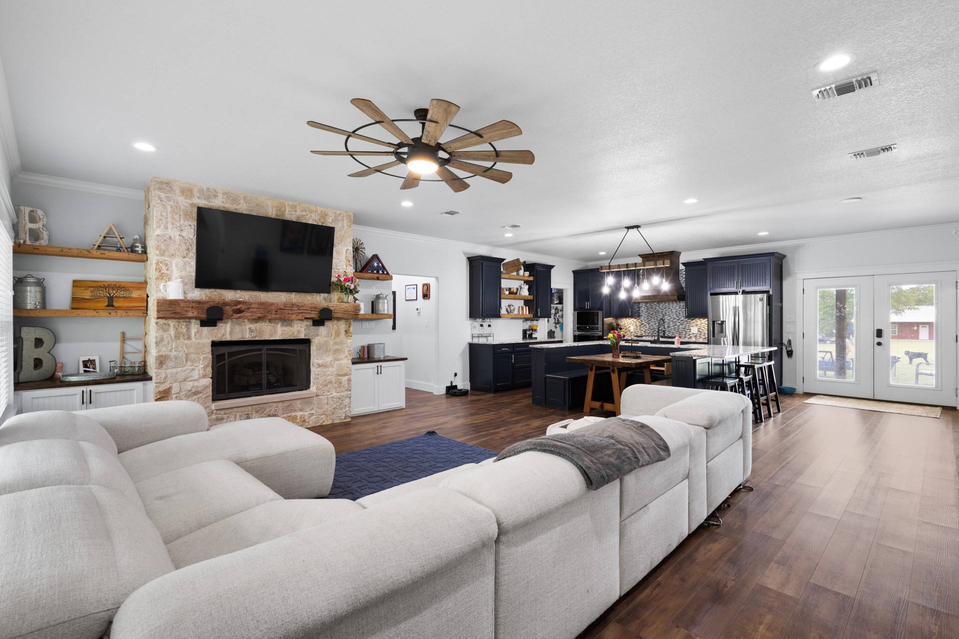 131 County Road 3351 Paradise TX 76073