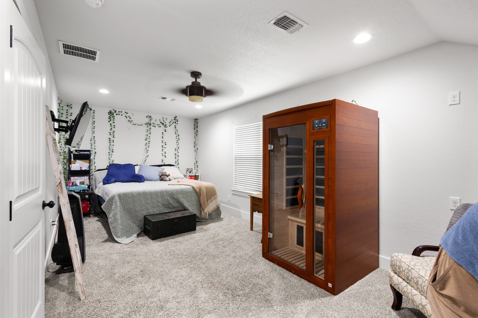 131 County Road 3351 Paradise TX 76073