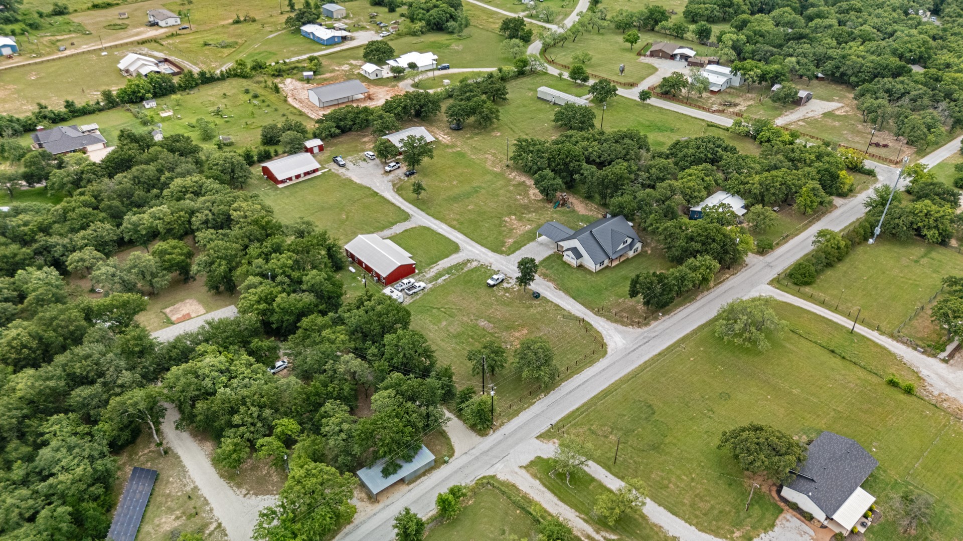 131 County Road 3351 Paradise TX 76073