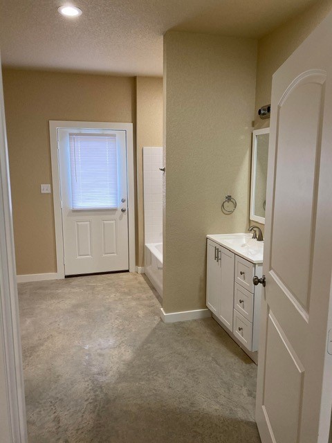 137 County Road 3351 Paradise TX 76073