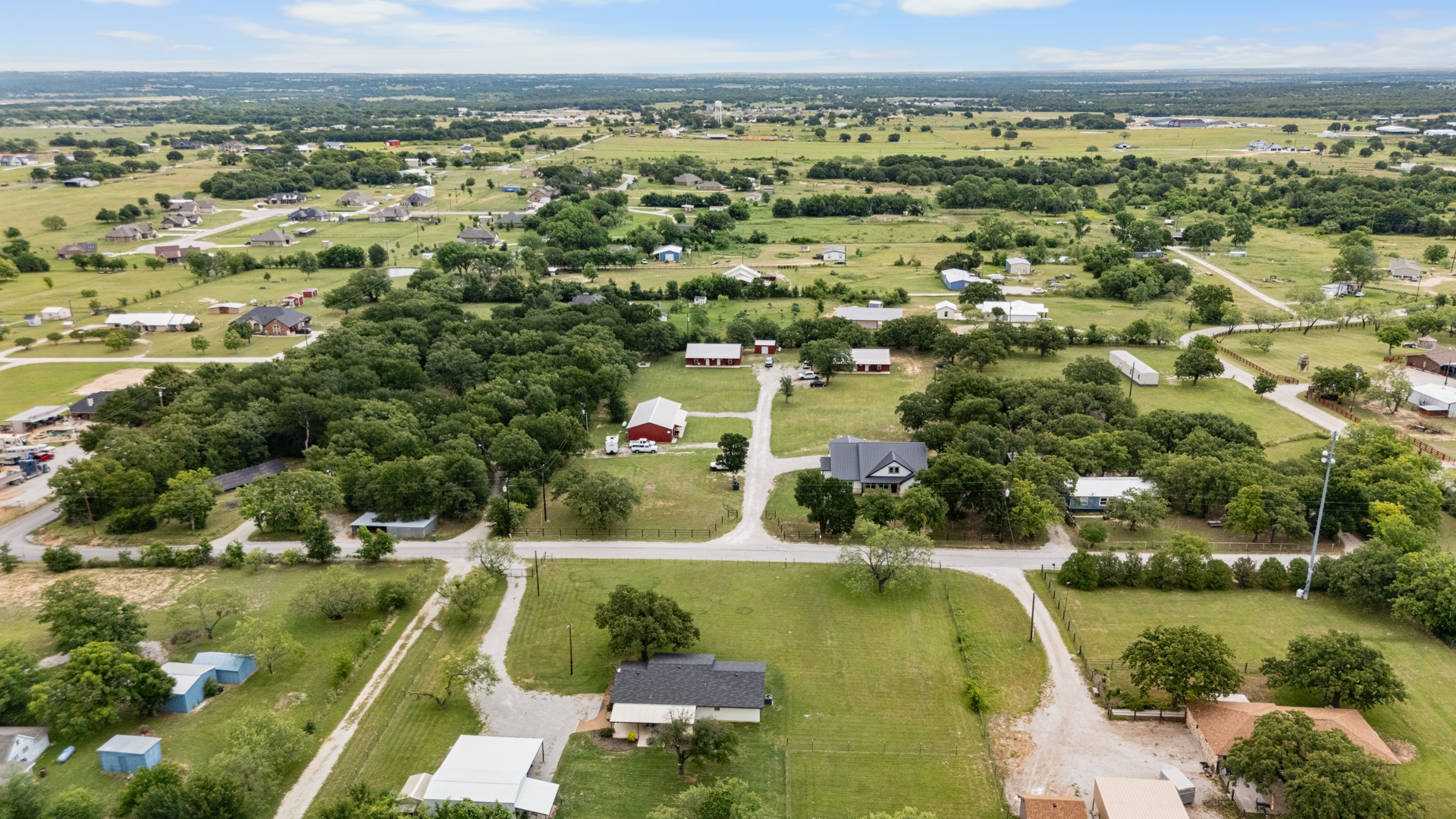 131 County Road 3351 Paradise TX 76073