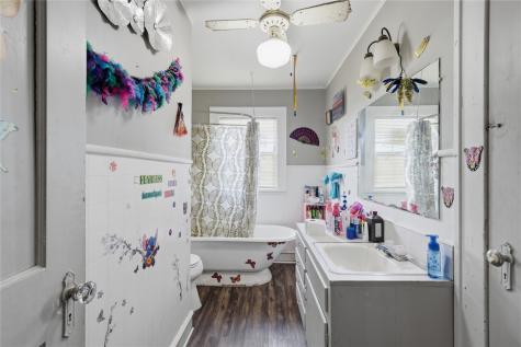 2719-2721 Parrott Avenue Waco TX 76707