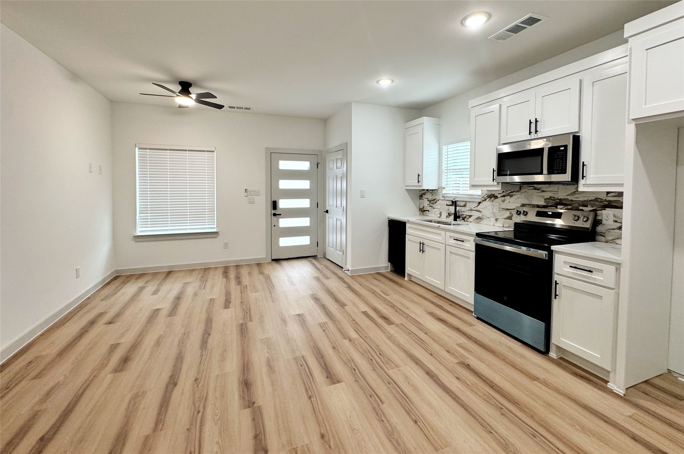 2916 Hemphill Street Greenville TX 75401