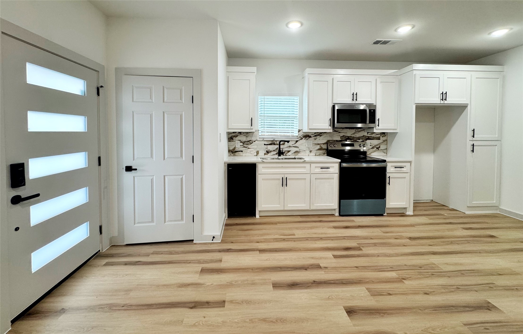 2916 Hemphill Street Greenville TX 75401