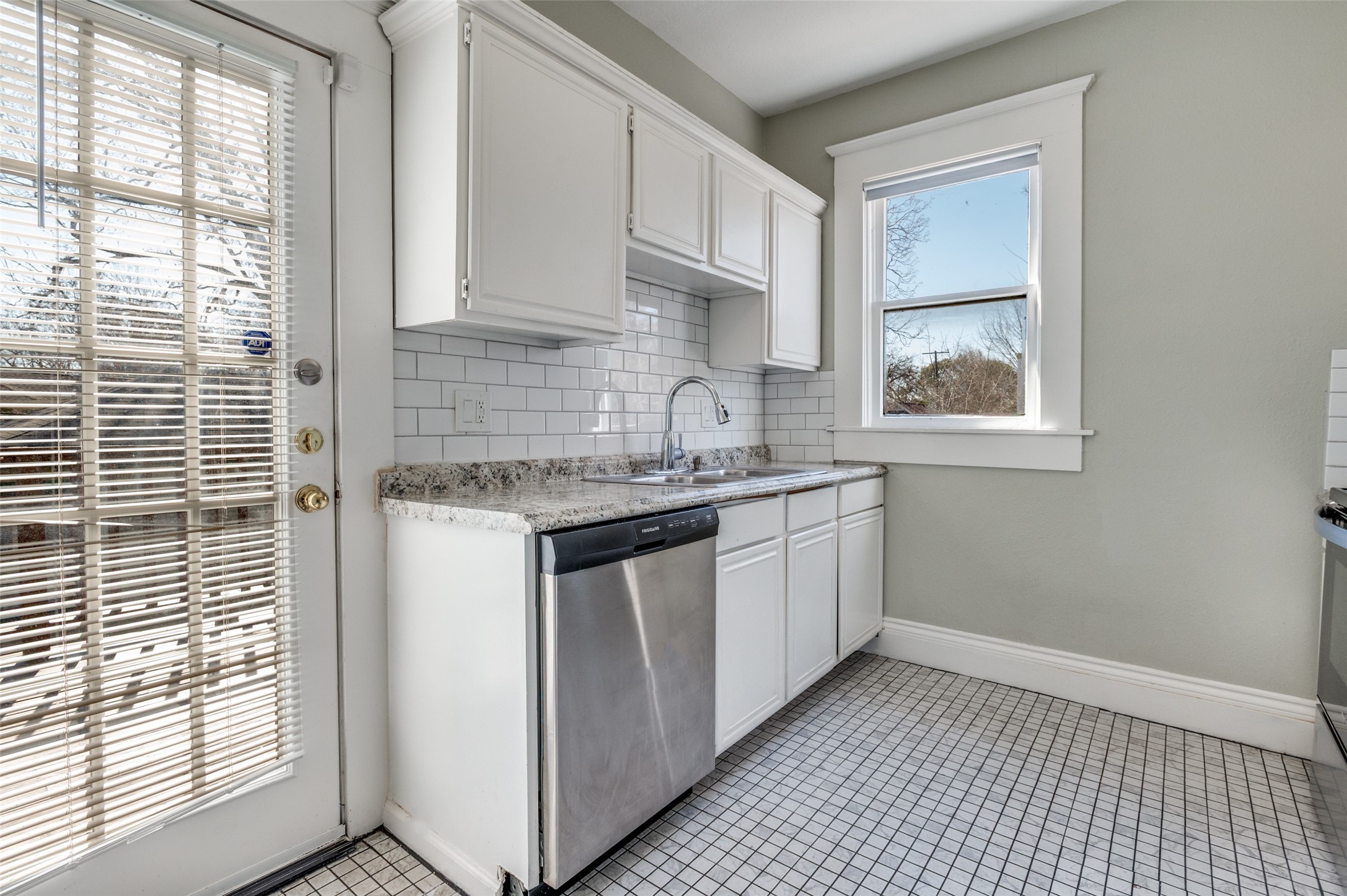 4936 Worth Street Dallas TX 75214