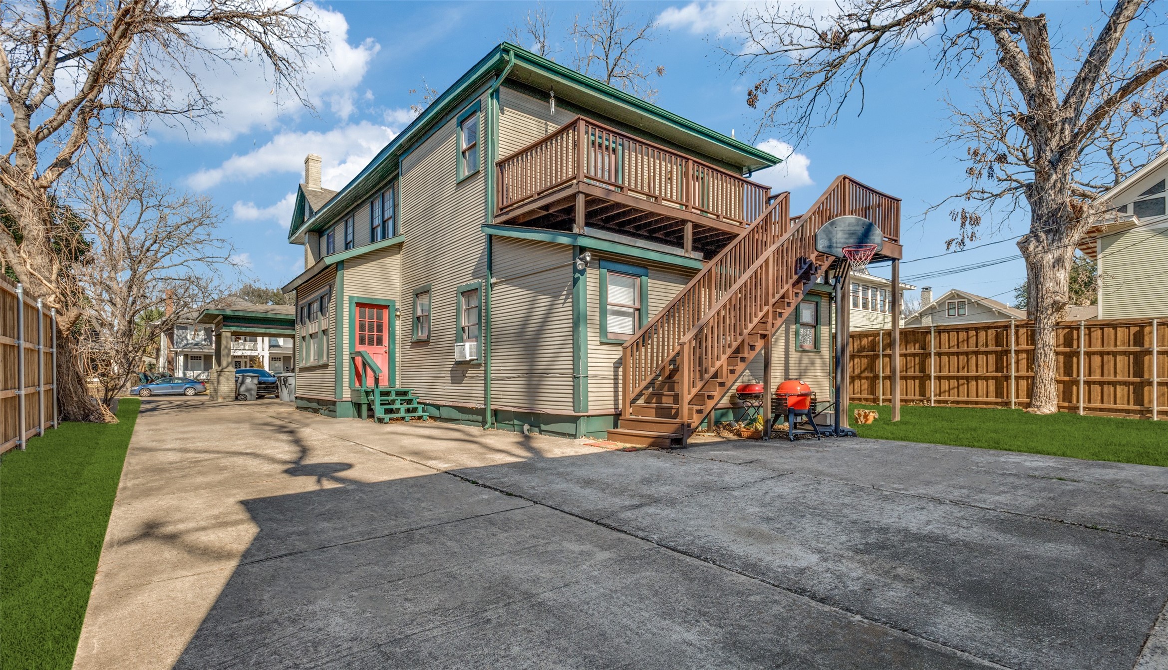 4936 Worth Street Dallas TX 75214
