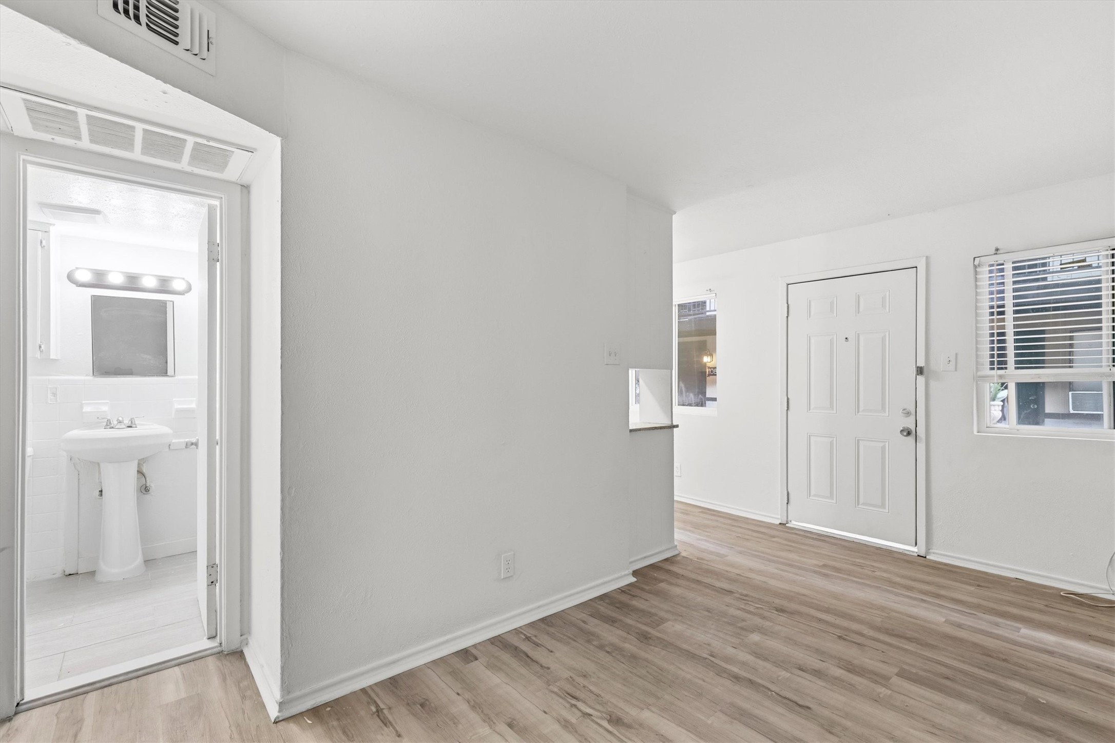 1516 Annex Avenue Dallas TX 75204
