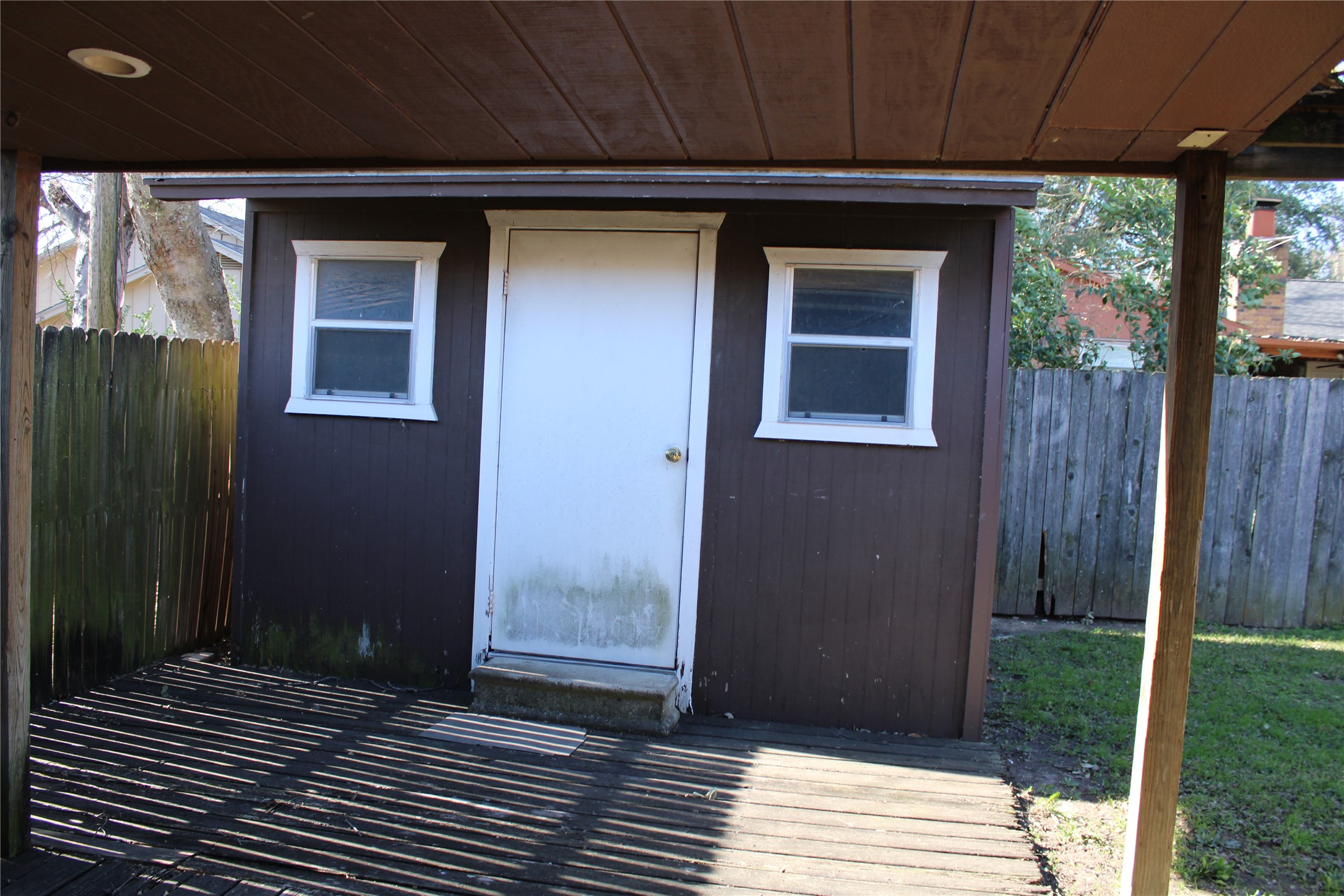 613 Renfro Street Burleson TX 76028