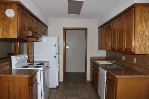 613 Renfro Street Burleson TX 76028