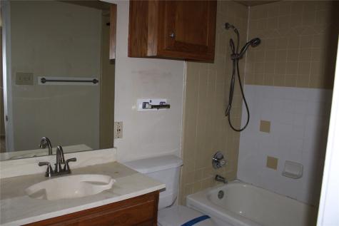 613 Renfro Street Burleson TX 76028