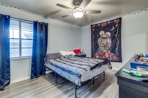 115 N Mckown Avenue Sherman TX 75092