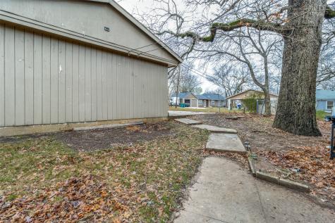 115 N Mckown Avenue Sherman TX 75092