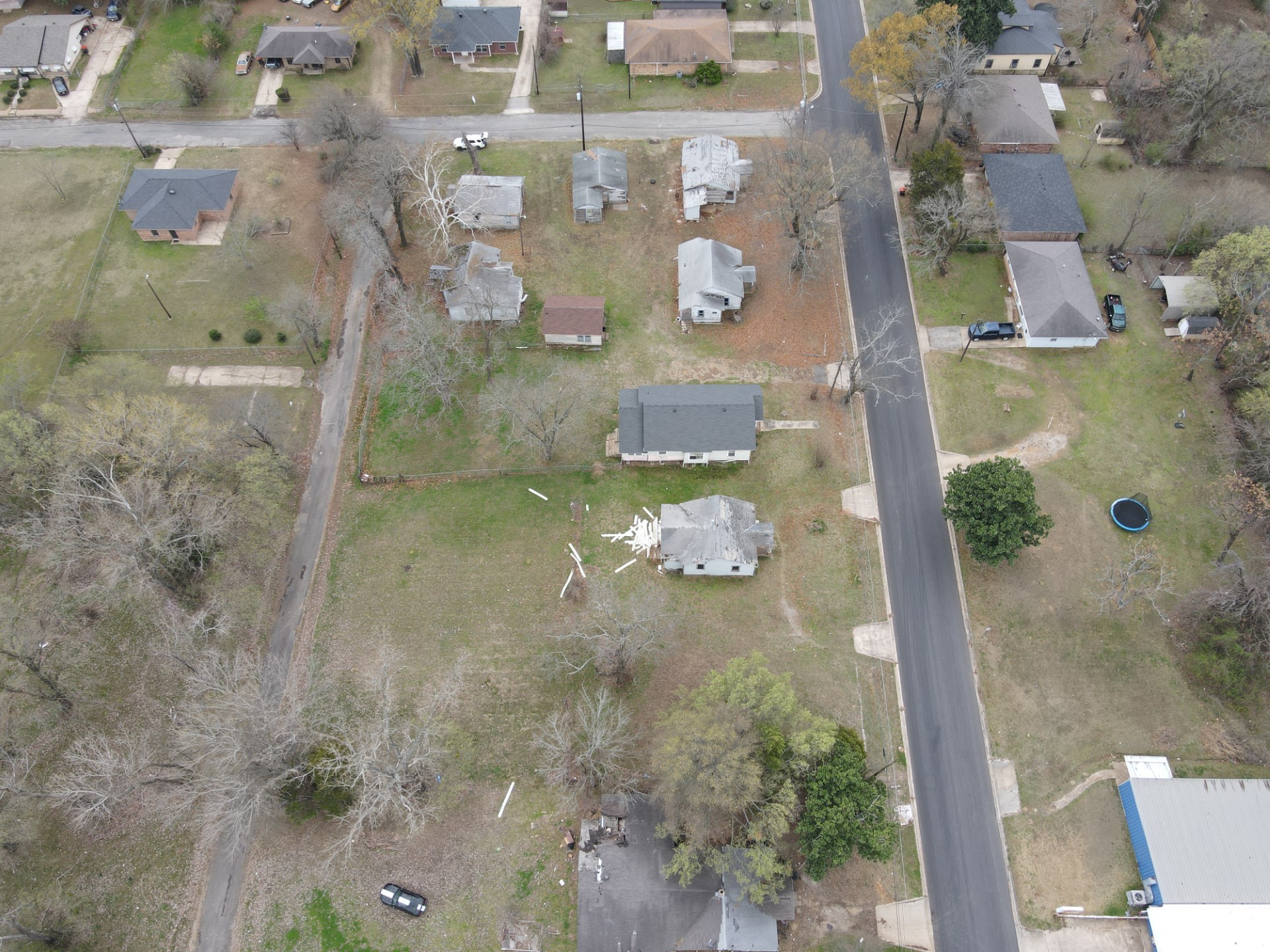 1138 Fitzhugh Paris TX 75460