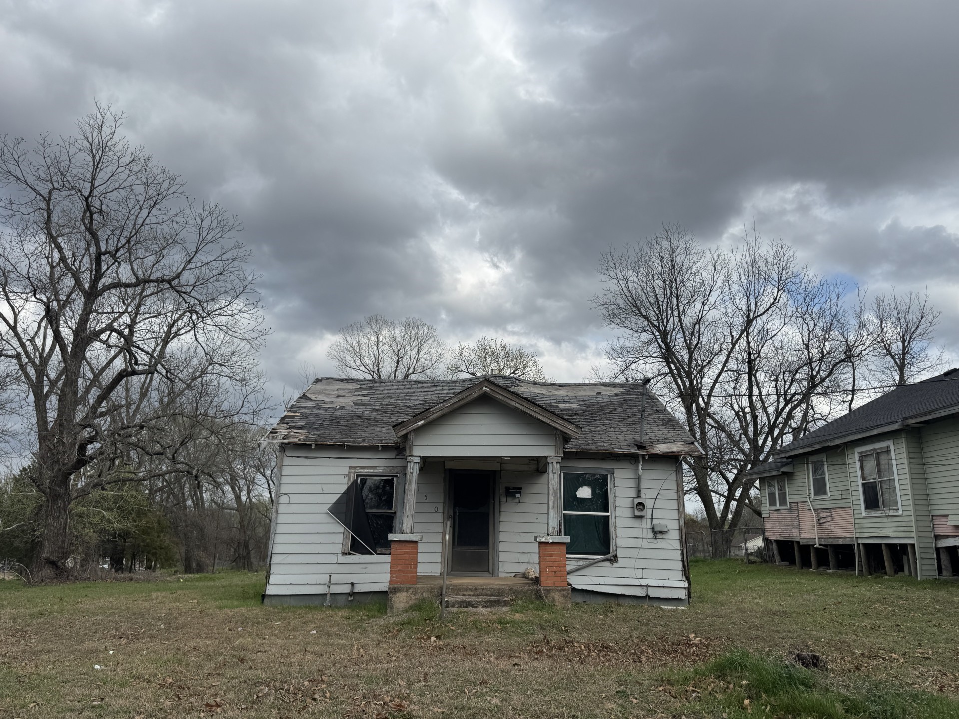 1138 Fitzhugh Paris TX 75460