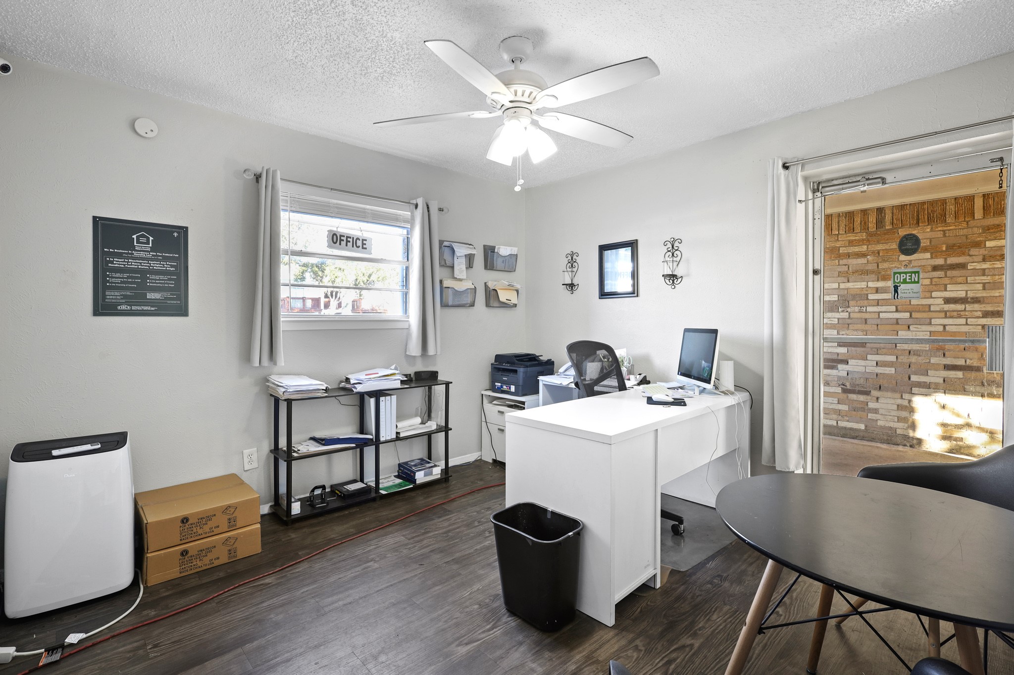 1901 Handley Drive Fort Worth TX 76112